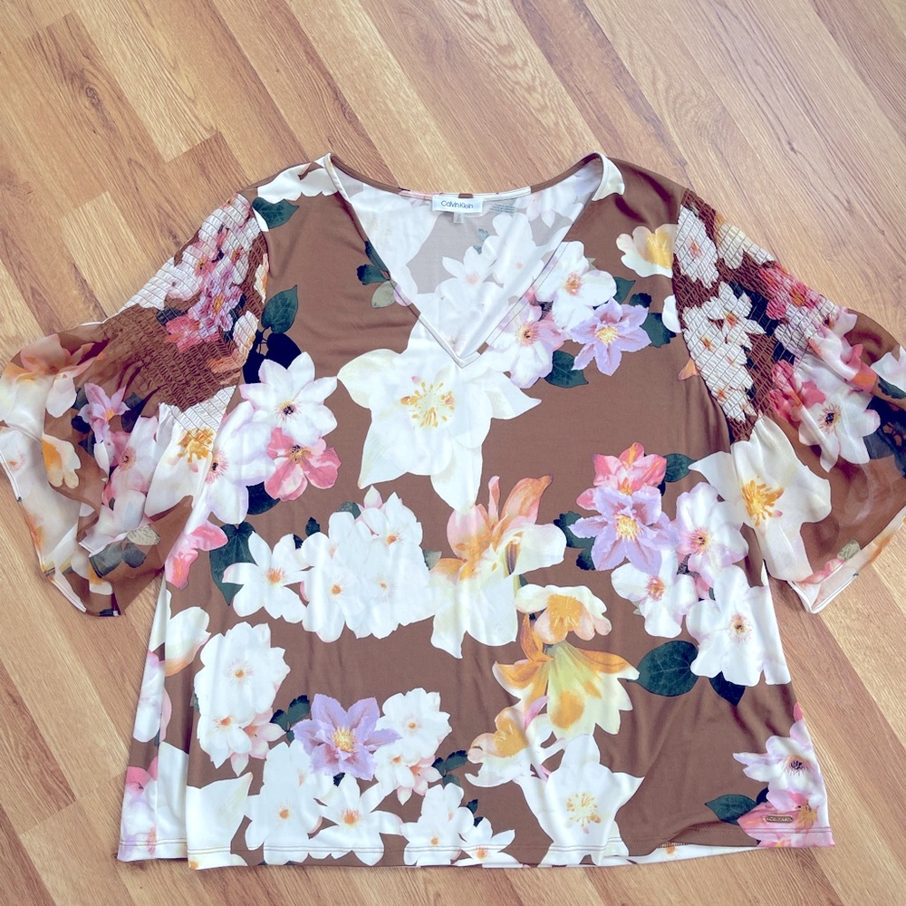 Brown Floral Print Short Sleeve Blouse